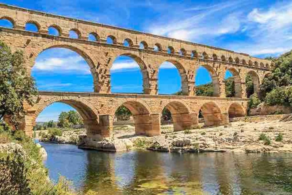 Une Pause Au Paradis Sorgues Ngoại thất bức ảnh